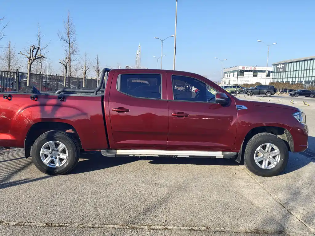 SAIC MAXUS CHASE T60