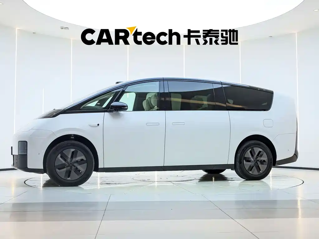 Li Auto Li MEGA — миниатюра 4
