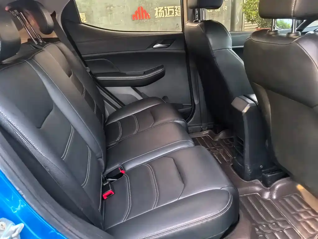 BYD S2 — миниатюра 13