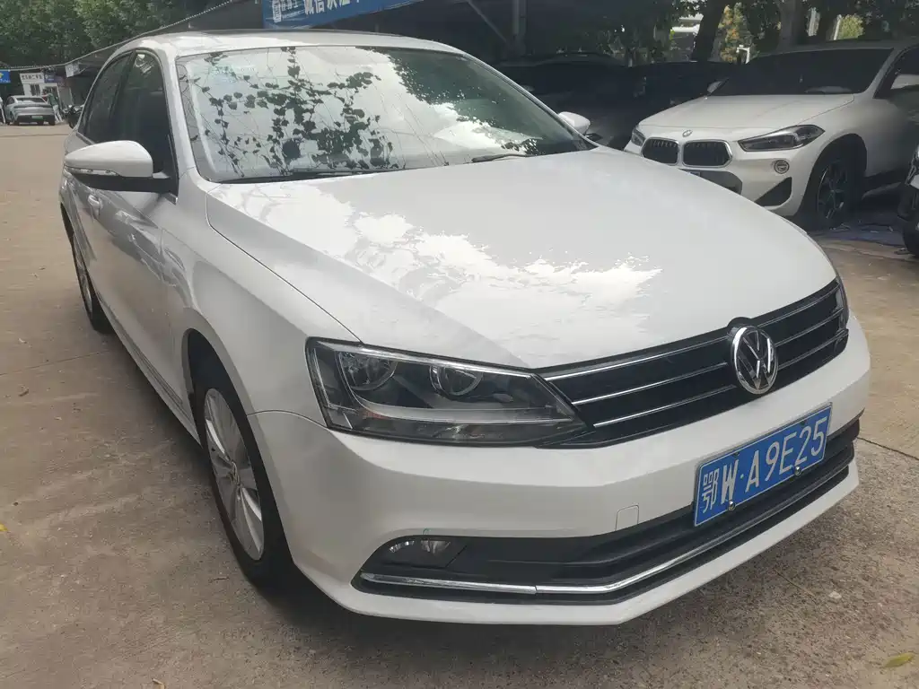 Volkswagen Sagitar — миниатюра 3