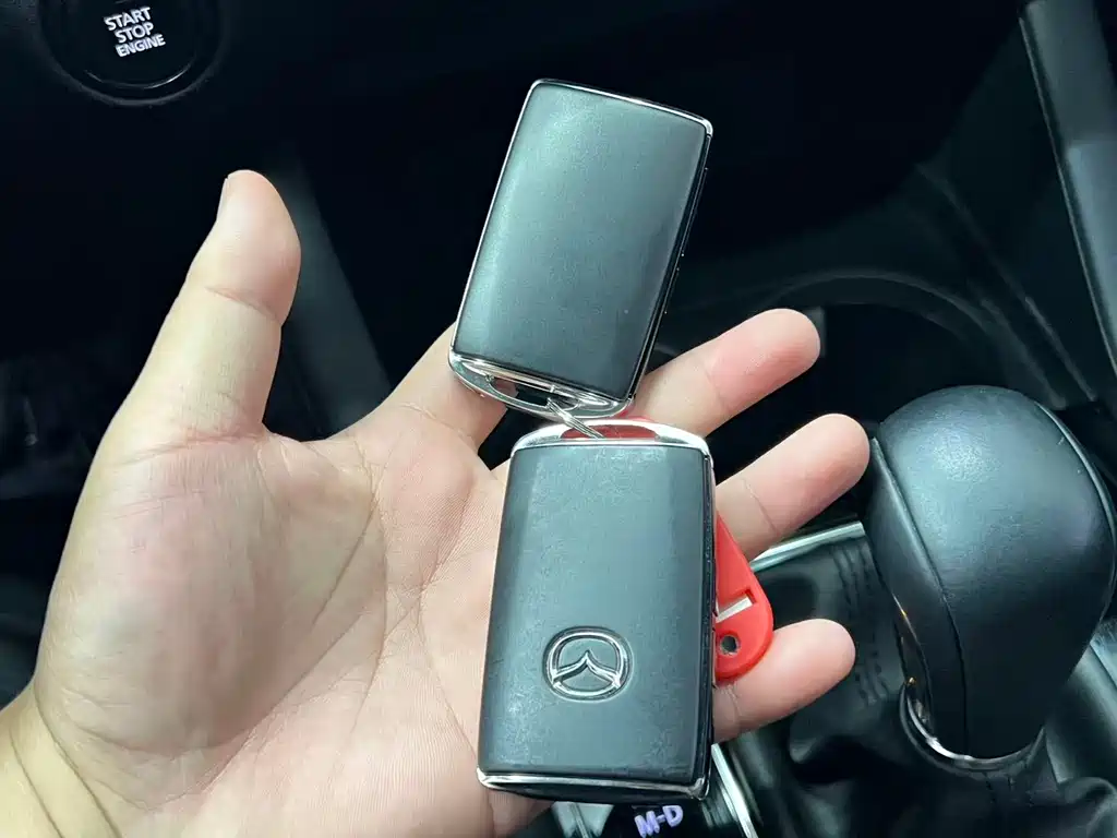 Mazda 3 Axela — миниатюра 18