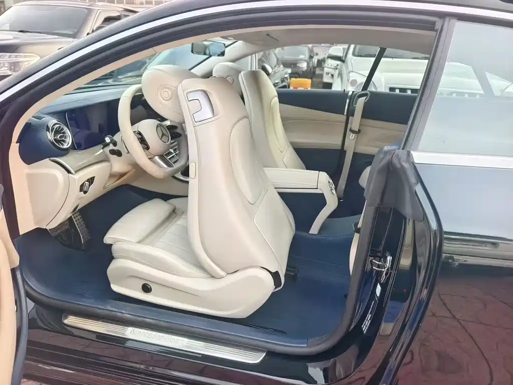 Mercedes-Benz E-Class E 2023 E 300