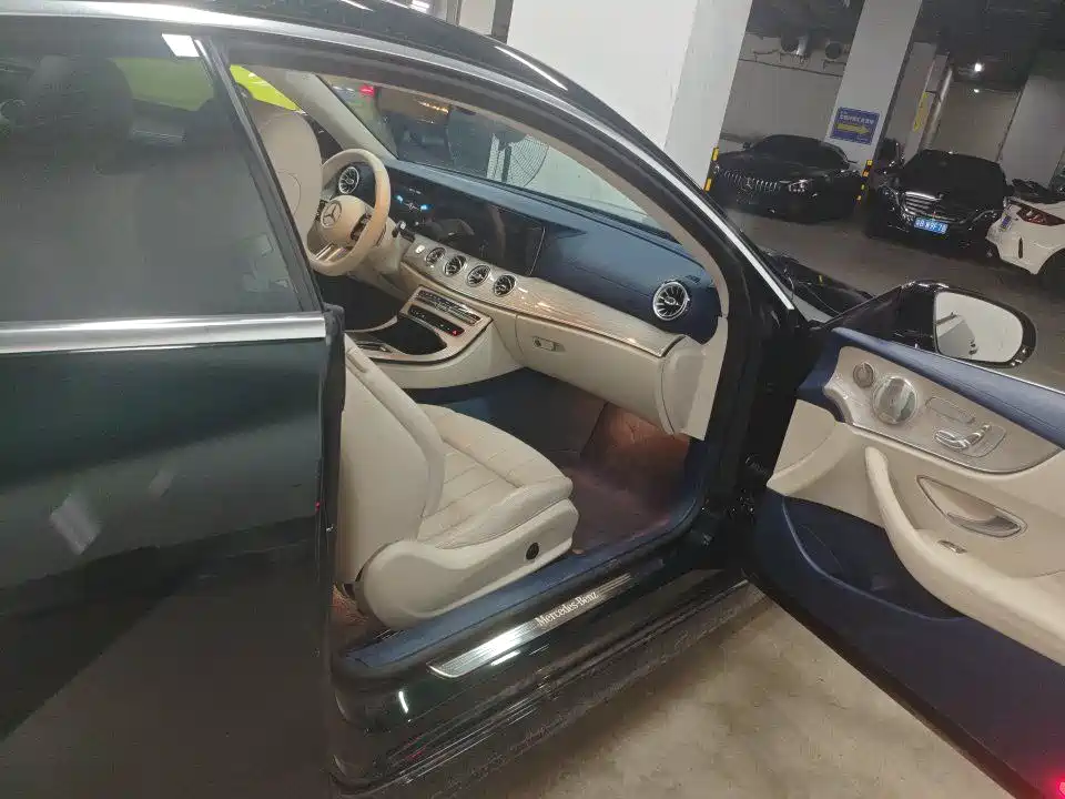 Mercedes-Benz E-Class E 2023 E 300