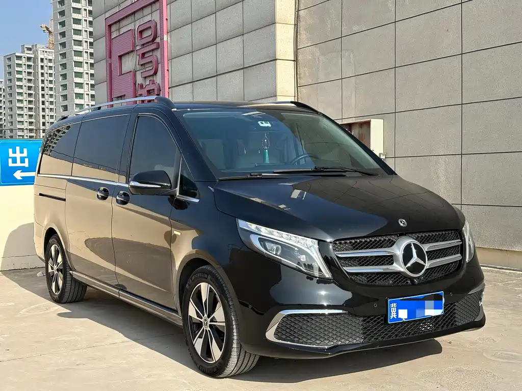 MERCEDES-BENZ V CLASS