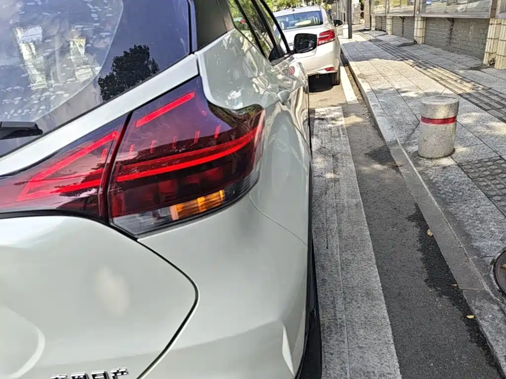Nissan Kicks — миниатюра 8