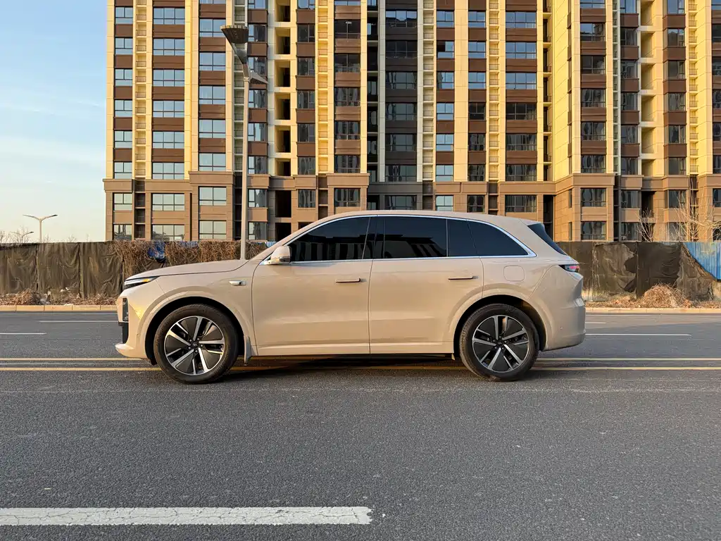 Li Auto IDEAL L6