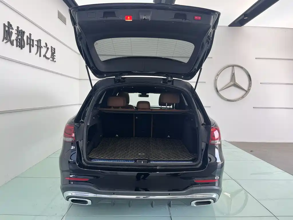 Mercedes-Benz GLC 2020 GLC 260 L 4MATIC Luxury