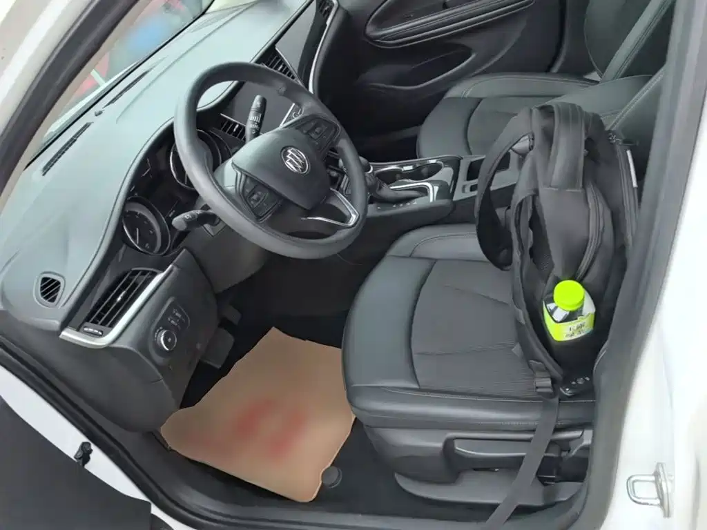 Buick Verano — миниатюра 15