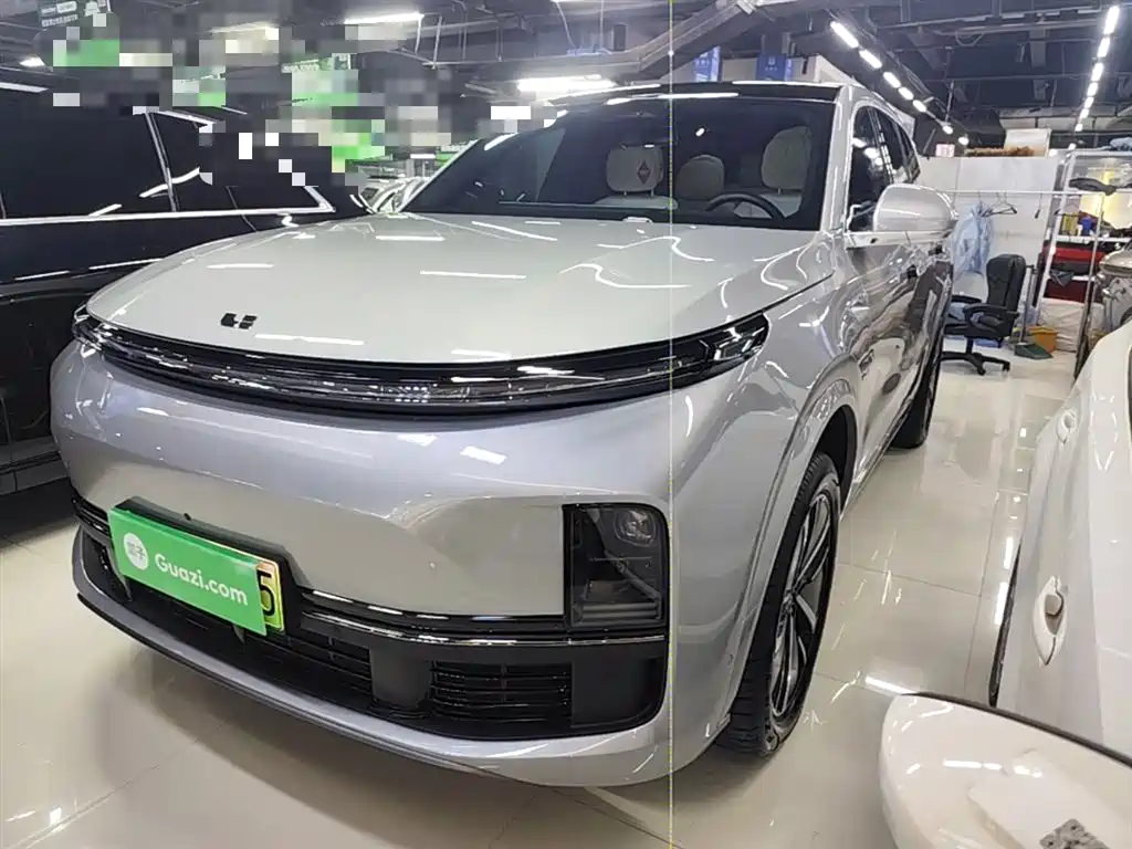 Li Auto Li L8 2024