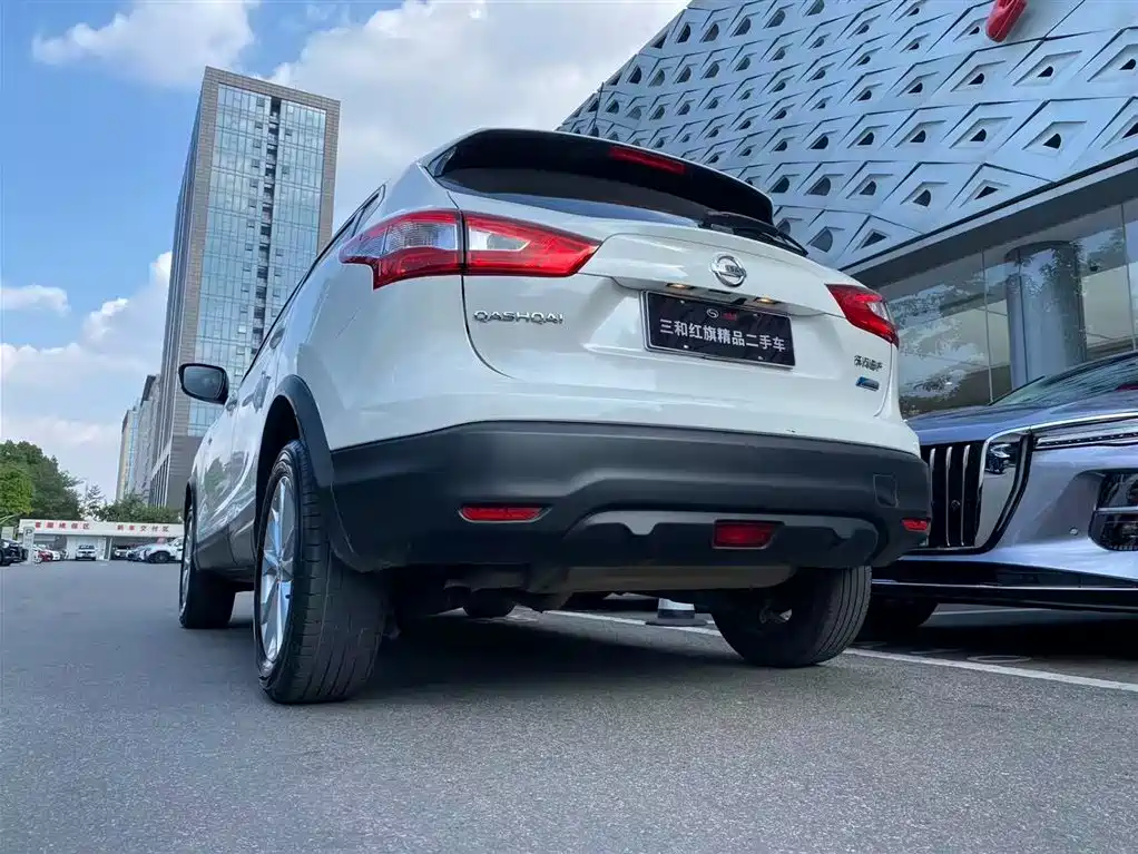 Nissan Qashqai 2016 2.0L CVT Elite
