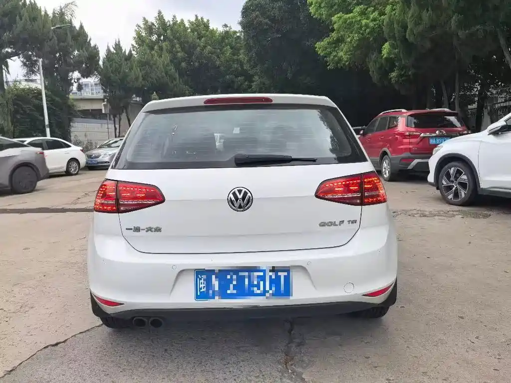Volkswagen Golf — миниатюра 8