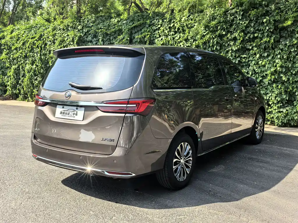 Buick GL8 2023 Comfort