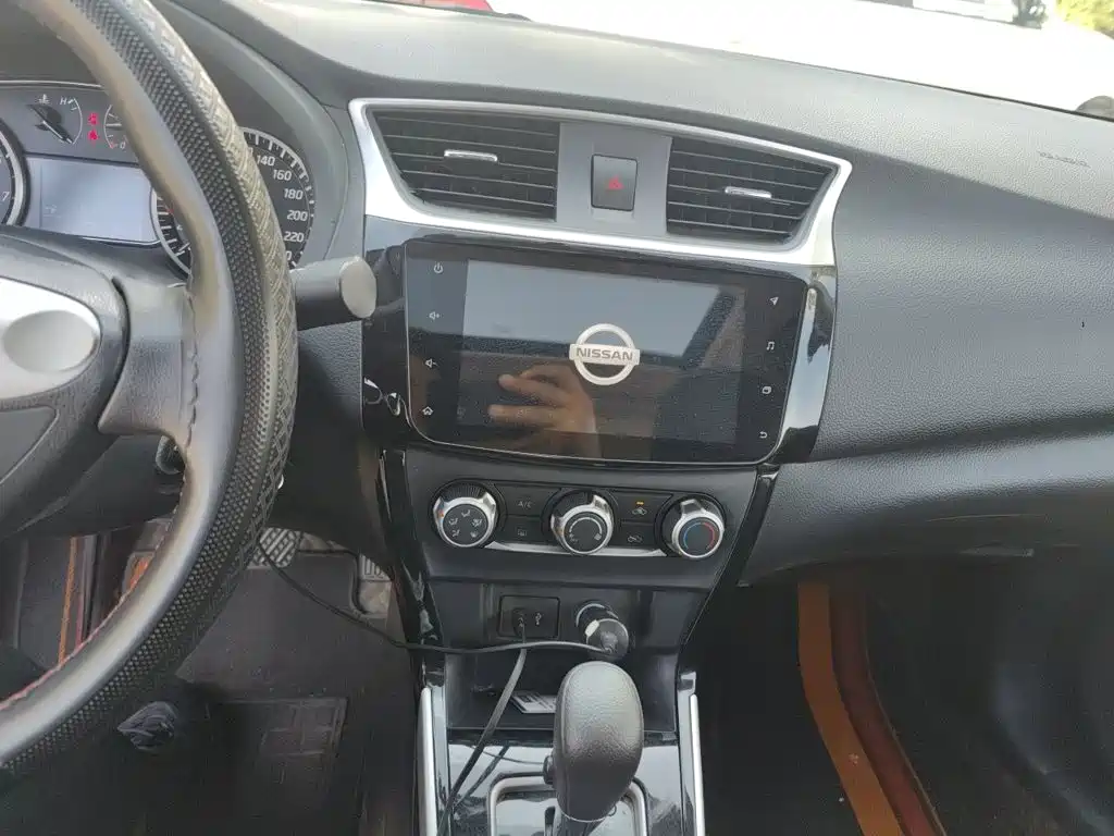 Nissan Sylphy — миниатюра 9