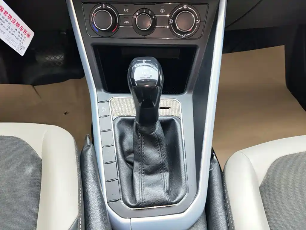 Volkswagen Polo — миниатюра 14