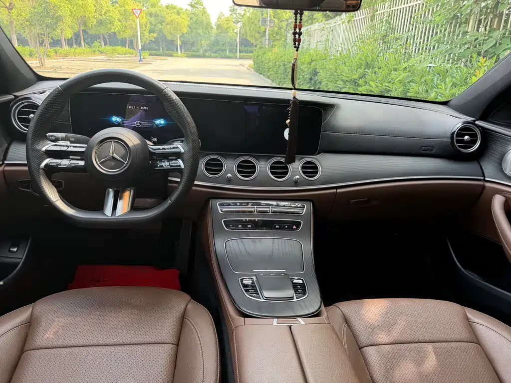 Mercedes-Benz E-Class E 2023 E 300 L Sport Luxury