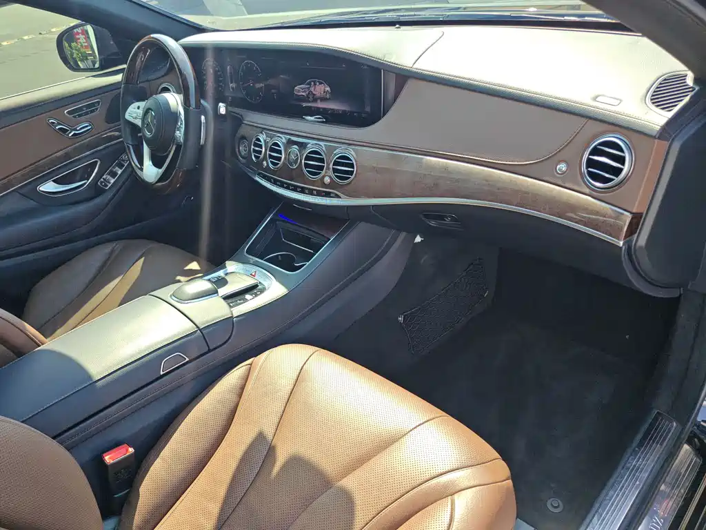 Mercedes-Benz S-Class — миниатюра 9