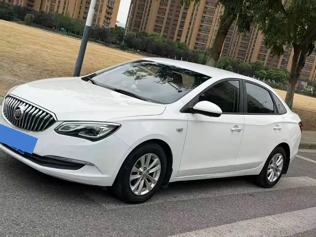 Buick Excelle — миниатюра 3
