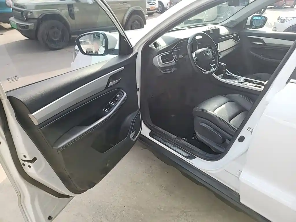 Geely Vision X6 — миниатюра 16