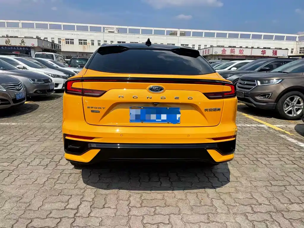 Ford Mondeo — миниатюра 8