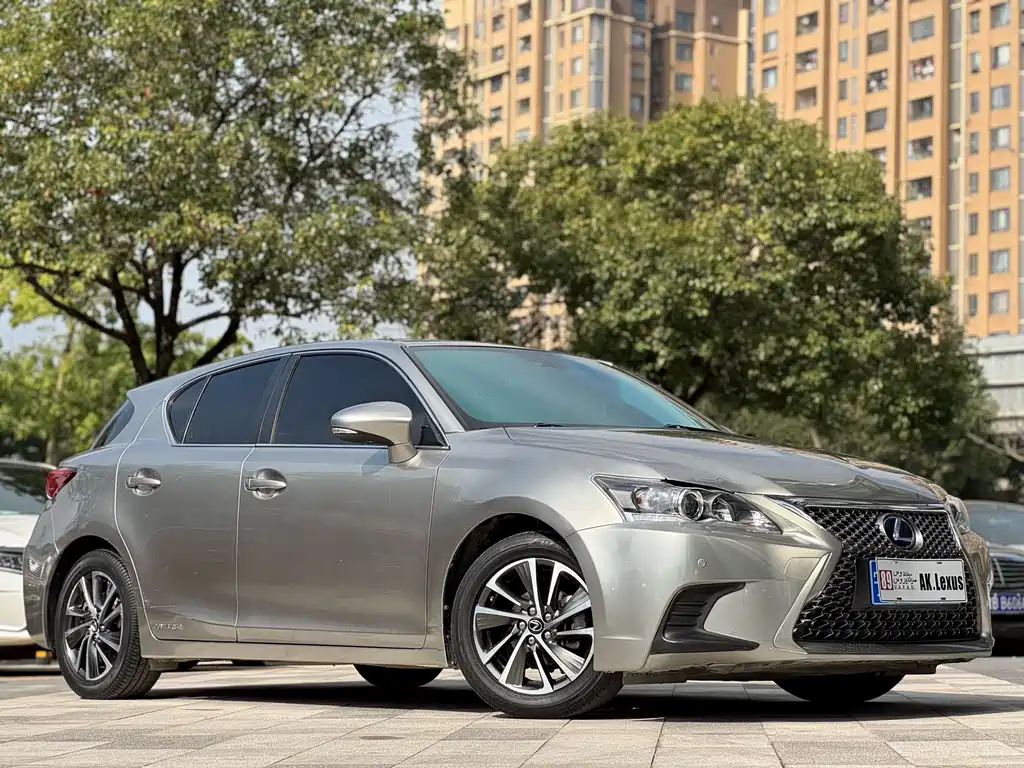 LEXUS CT