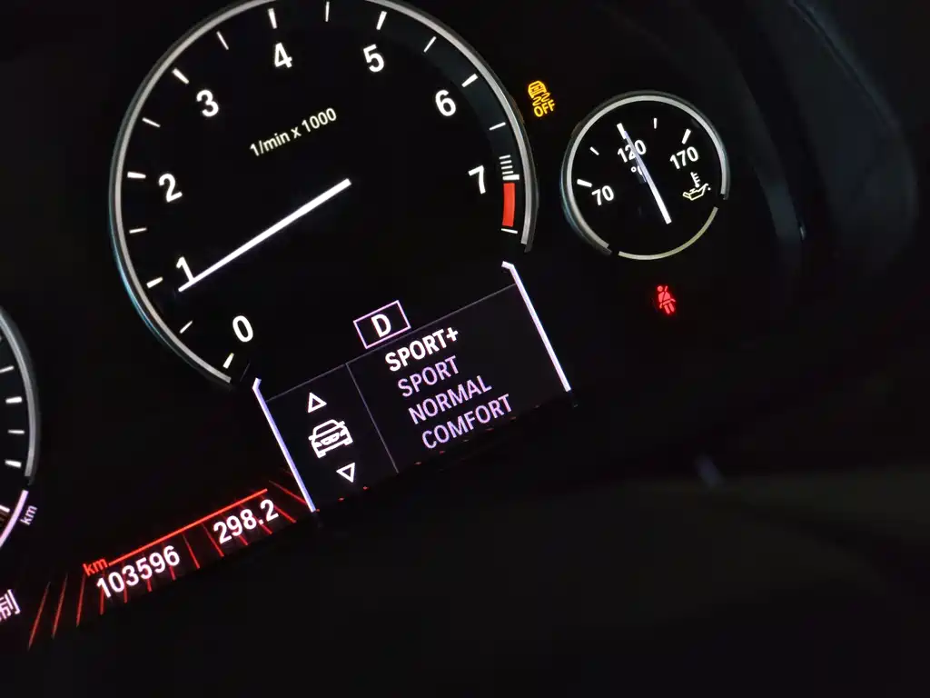 BMW 7 Series — миниатюра 20