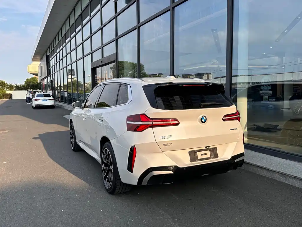 BMW X3 — миниатюра 5