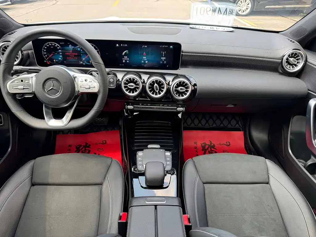 Mercedes-Benz A-Class — миниатюра 10
