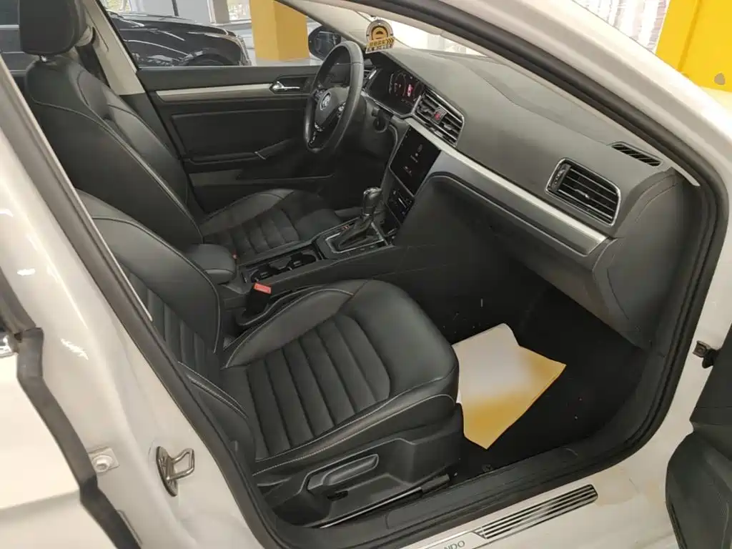 Volkswagen Lamando — миниатюра 25