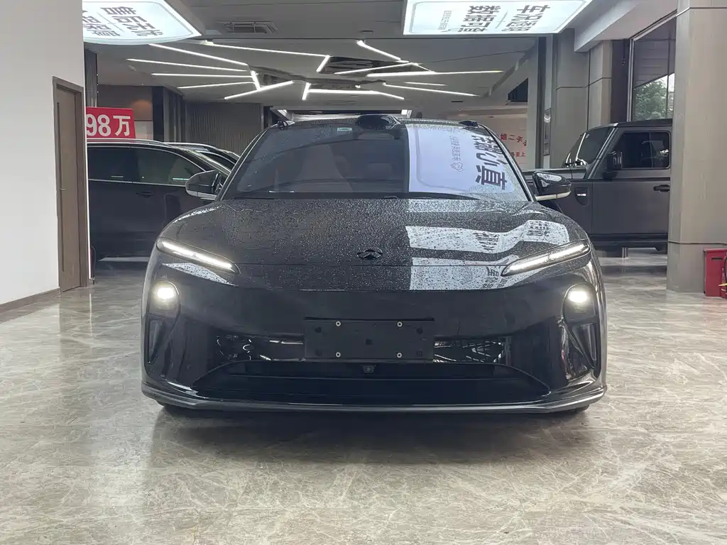 NIO ET5T — миниатюра 2