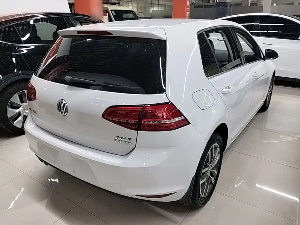 Volkswagen Golf — миниатюра 7