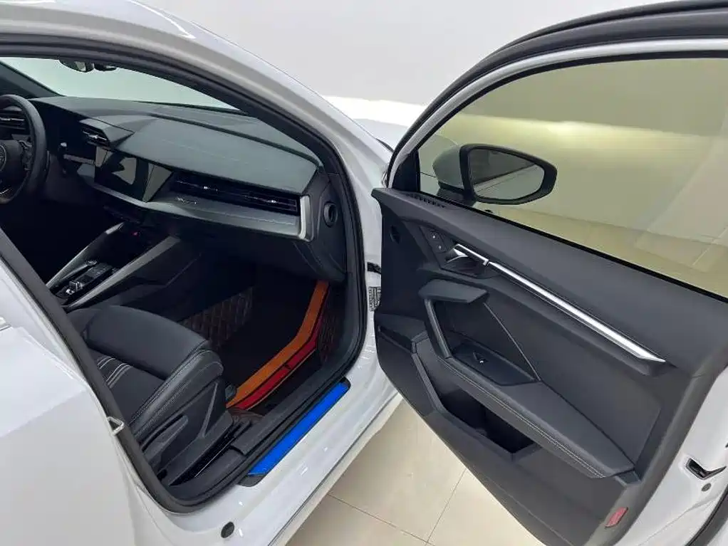 Audi A3 — миниатюра 10