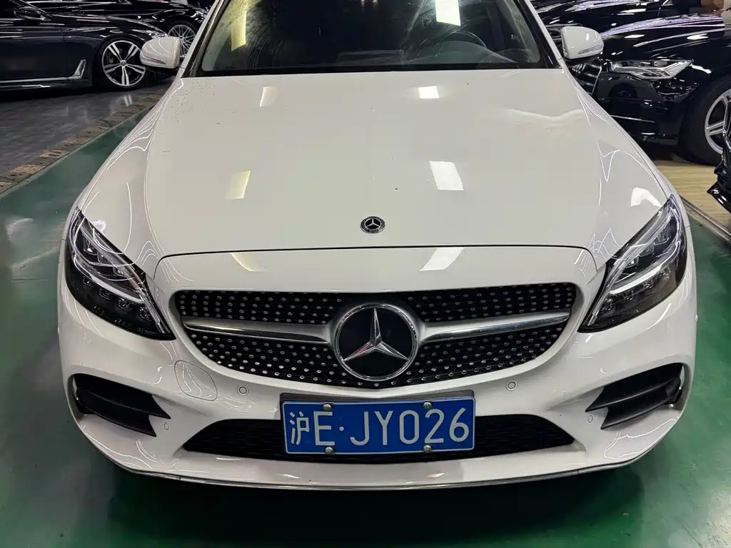 Mercedes-Benz C-Class — миниатюра 5