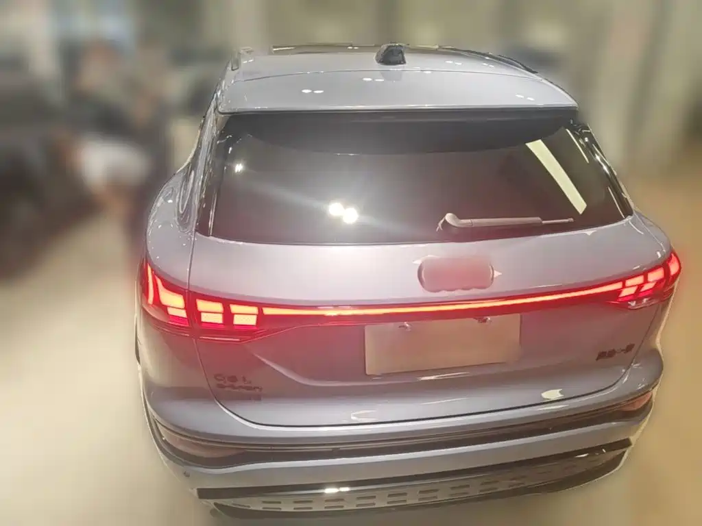 Audi Q6L e-tron — миниатюра 7