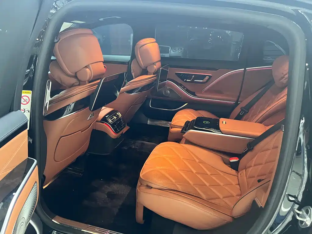 Mercedes-Benz S-Class — миниатюра 7
