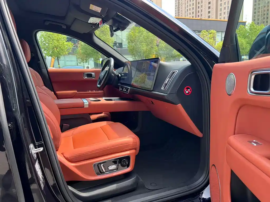 Li Auto Li L8 — миниатюра 4
