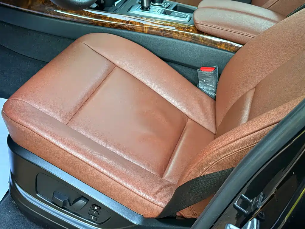 BMW X5 (Import) — миниатюра 15