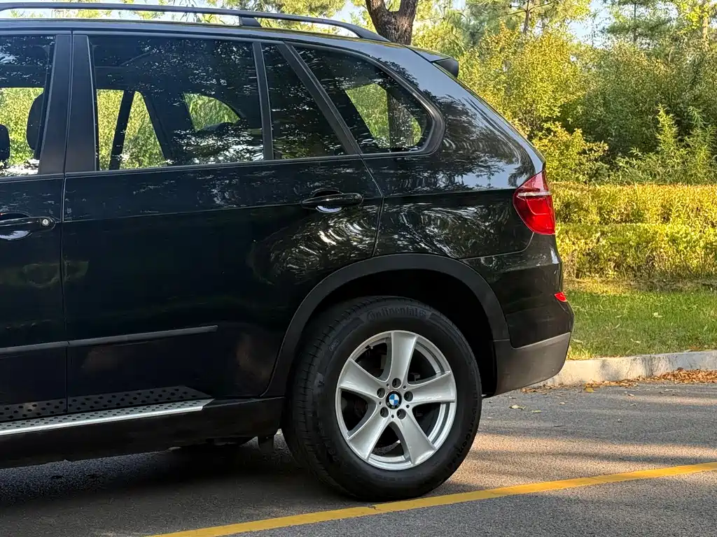 BMW X5 (Import) — миниатюра 8