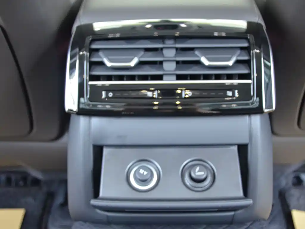 Audi A8 2026 A8L 45 TFSI quattro Luxury