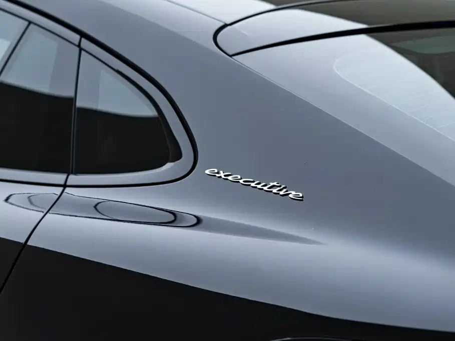 Porsche Panamera — миниатюра 6