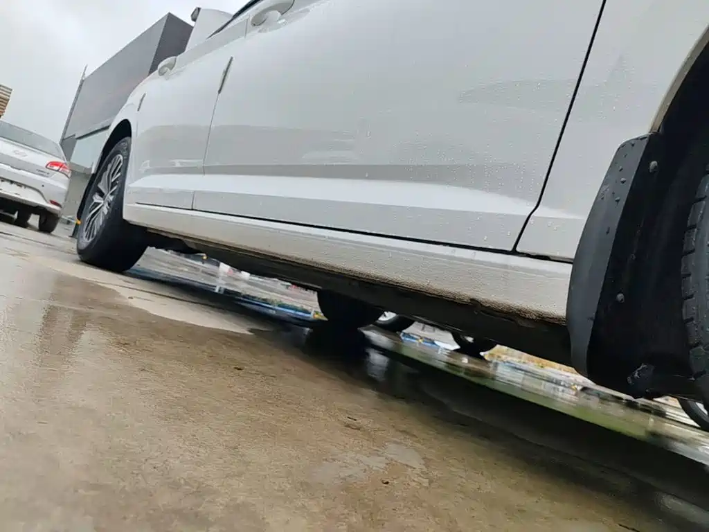 Volkswagen Sagitar — миниатюра 21