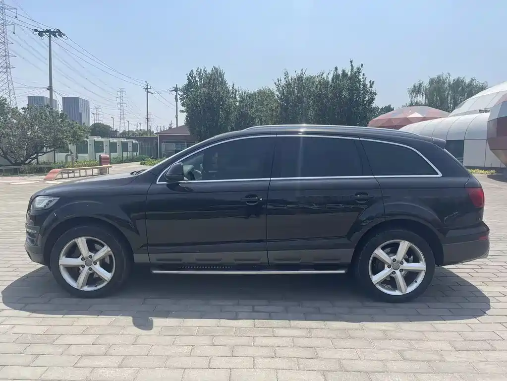 Audi Q7 2010 3.6 FSI quattro Luxury