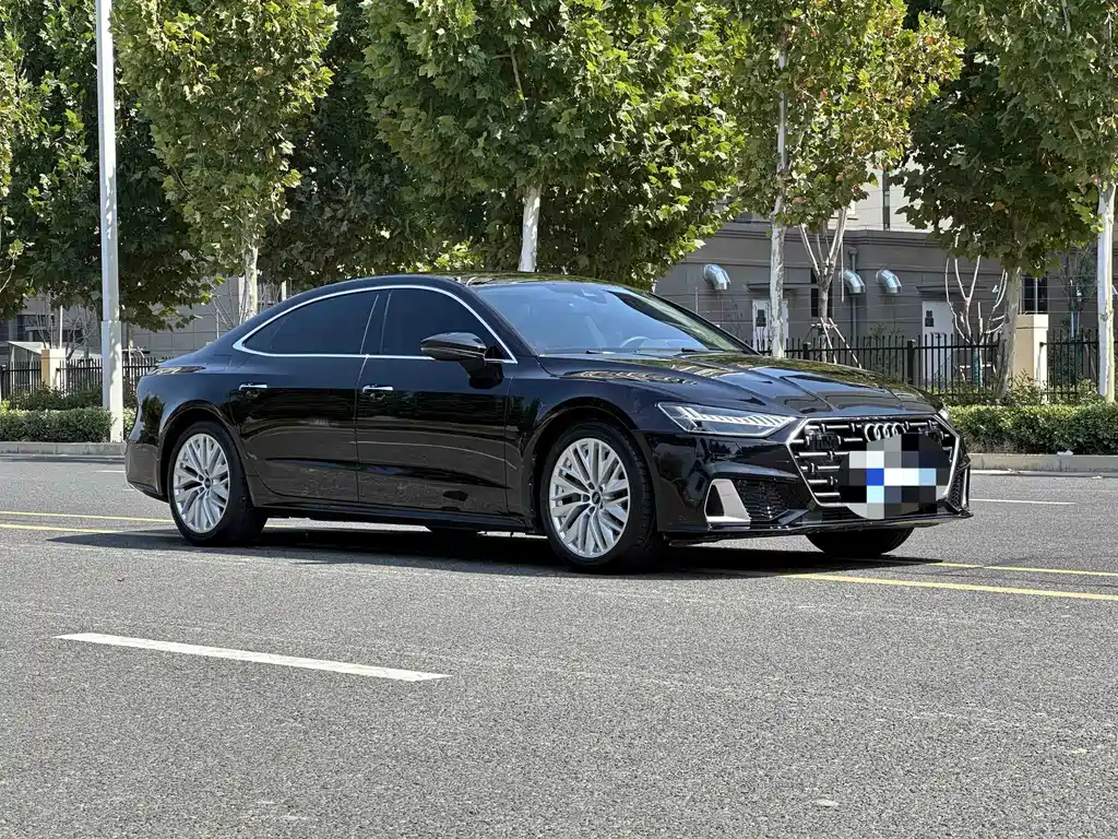 Audi A7L — миниатюра 5
