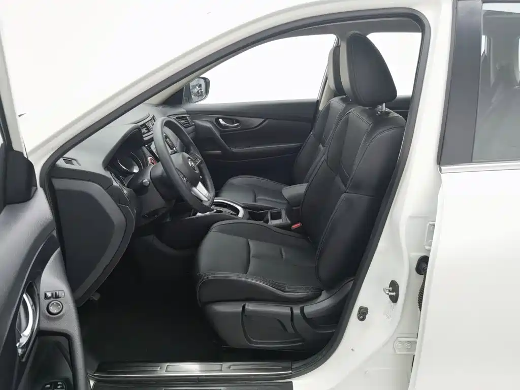 Nissan X-Trail — миниатюра 10