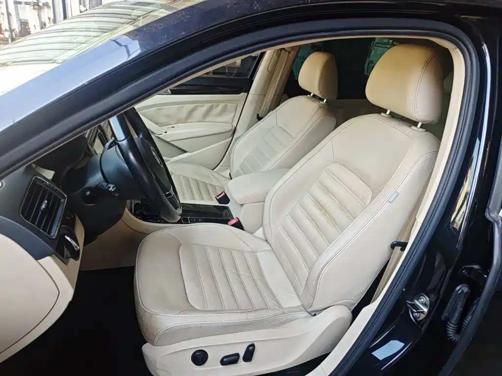 Volkswagen Passat — миниатюра 11