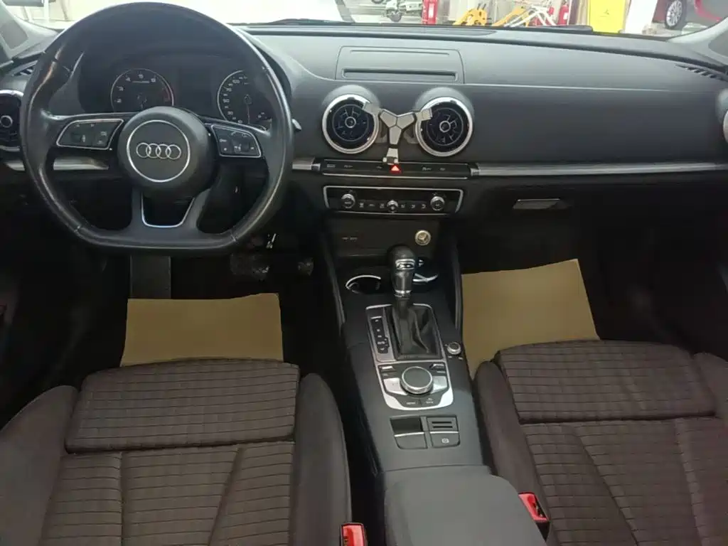 Audi A3 — миниатюра 10