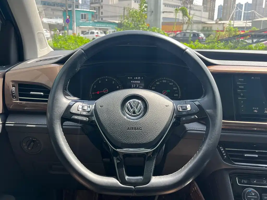 Volkswagen Tharu — миниатюра 17