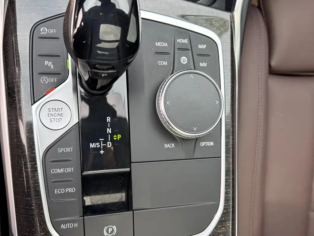 BMW 3 Series — миниатюра 27