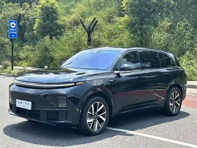 IDEAL CAR IDEAL L7 2023