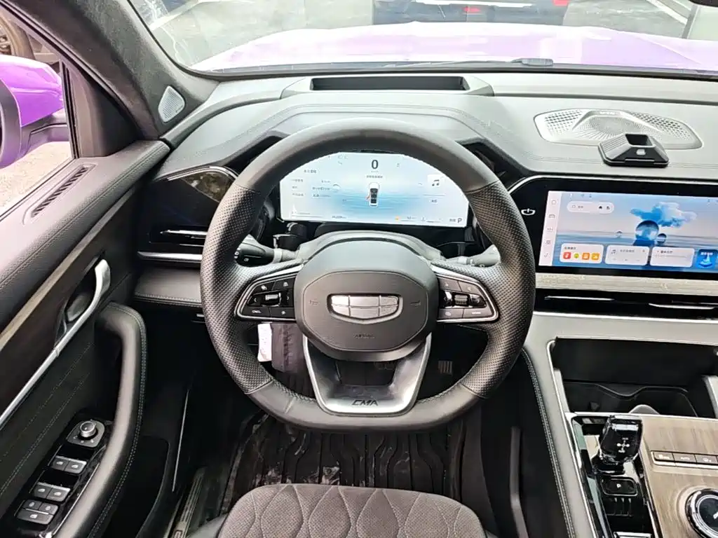 Geely Xingyue L — миниатюра 11
