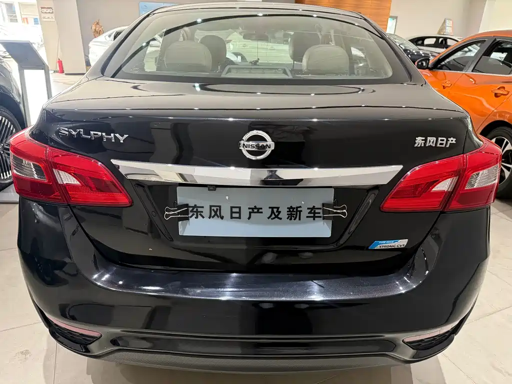 Nissan Sylphy — миниатюра 8